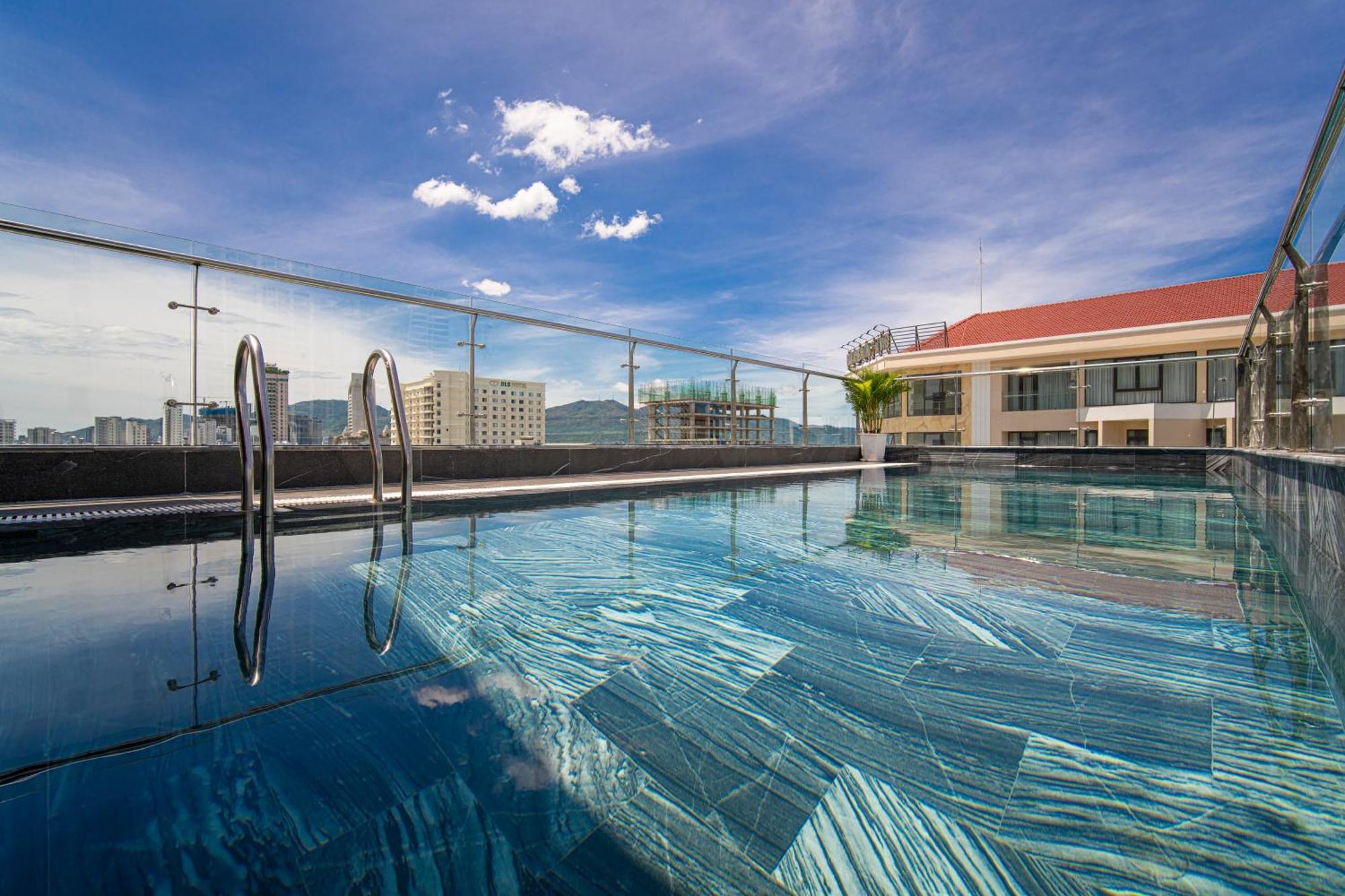 Sea Wind Hotel By Thg Ντα Νανγκ Εξωτερικό φωτογραφία
