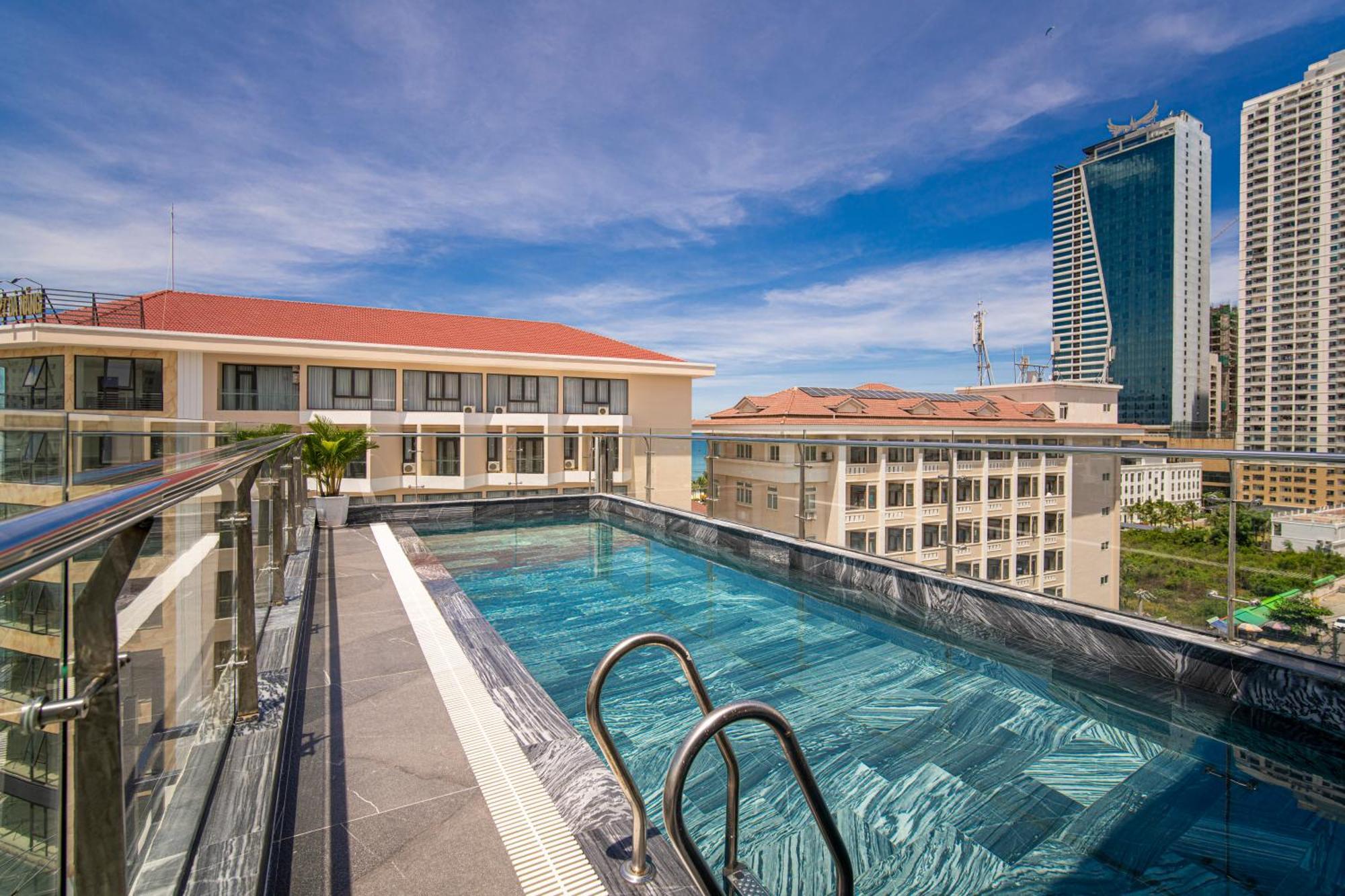 Sea Wind Hotel By Thg Ντα Νανγκ Εξωτερικό φωτογραφία